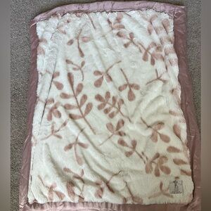 Little Giraffe Blush Blanket